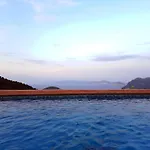 Villa Sirens - Sea View Private Pool