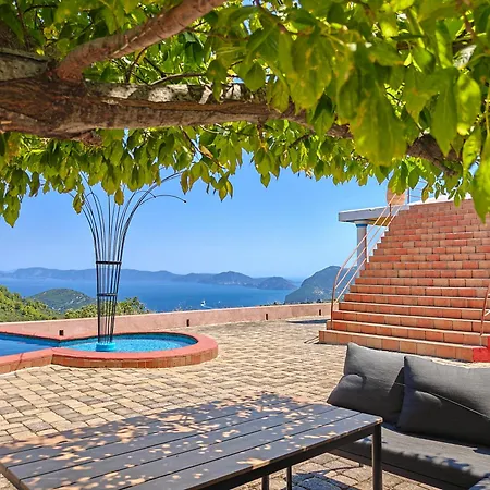 Villa Sirens - Sea View Private Pool